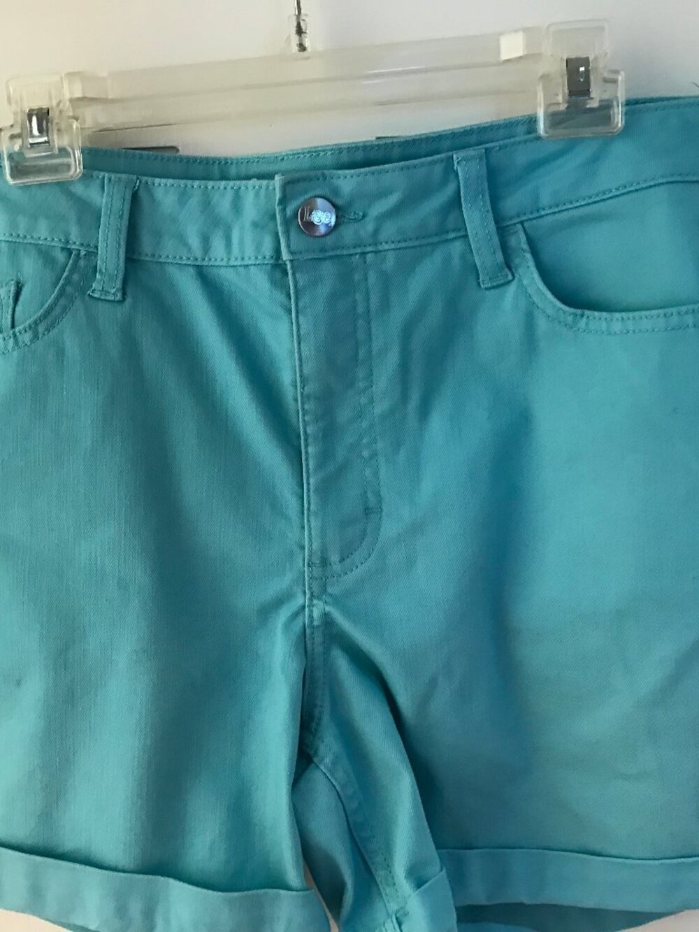 LEE  Denim Shorts sz 16 Regular fit Midrise  Turquopise blue color